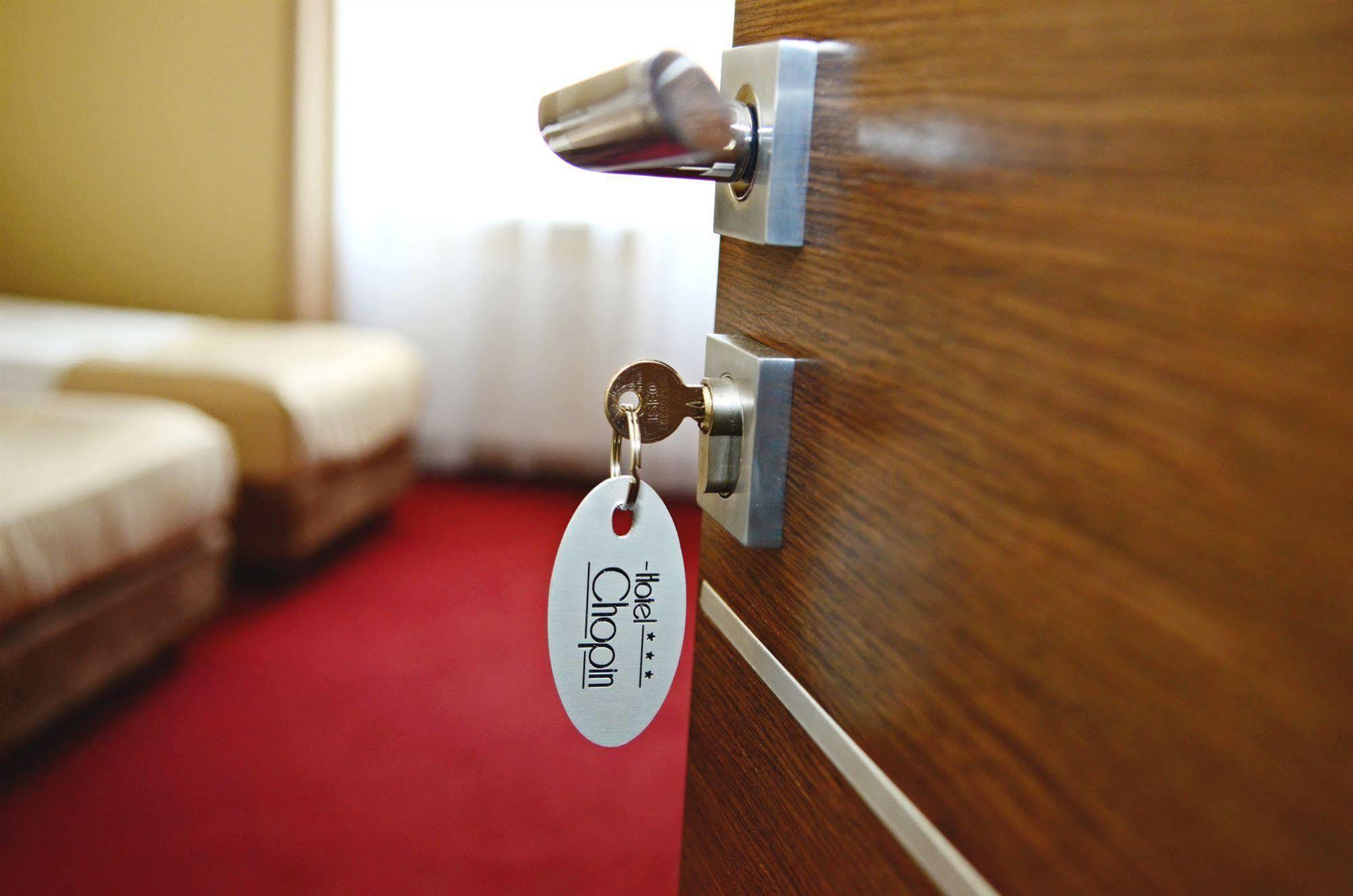 Chopin Hotel Pruszcz Gdański Buitenkant foto