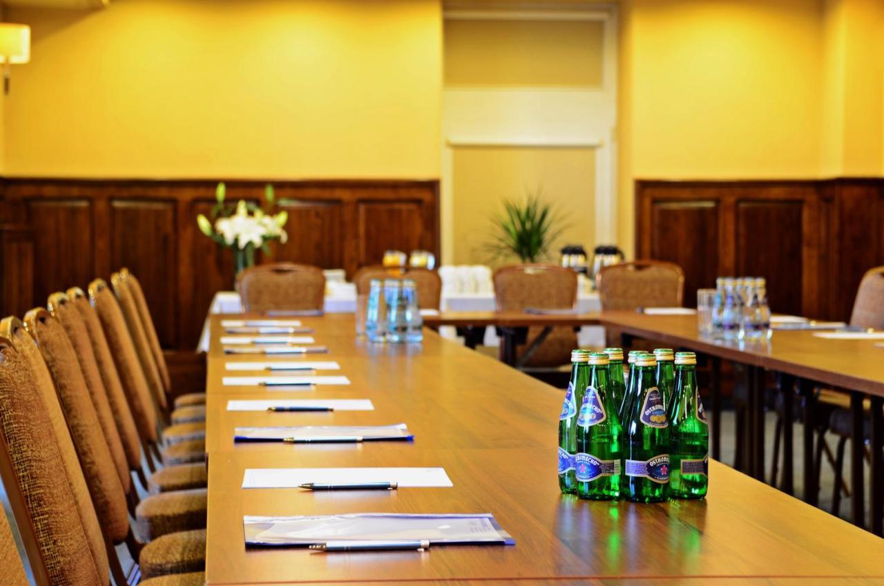 Chopin Hotel Pruszcz Gdański Buitenkant foto