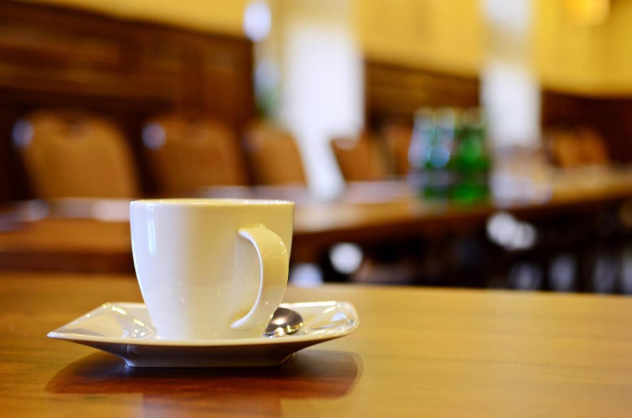 Chopin Hotel Pruszcz Gdański Buitenkant foto